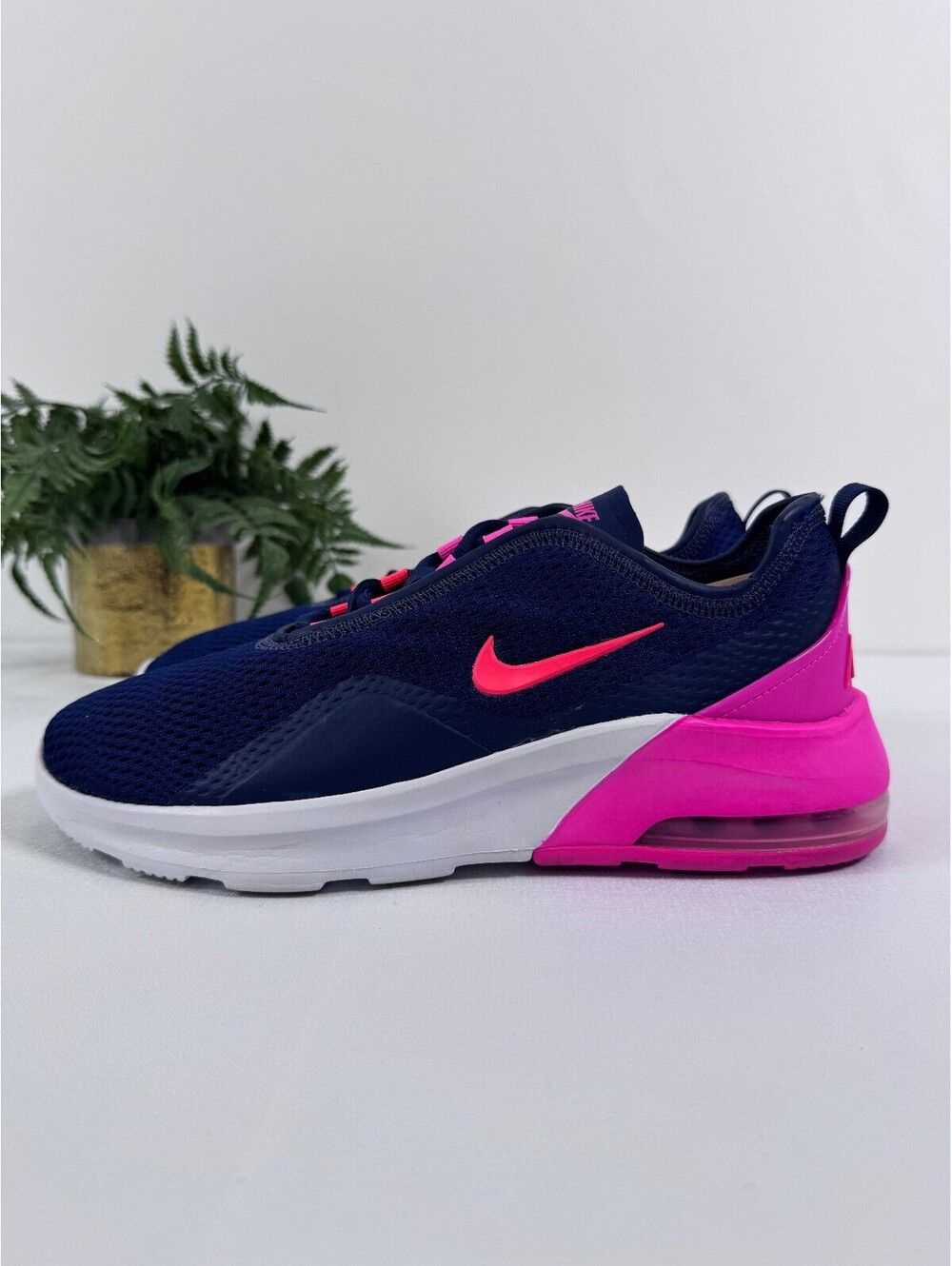 Nike Air Max Motion 2 Running Shoes Women’s 8.5 Navy Pink Athleisure Sneakers - Picture 4 of 9